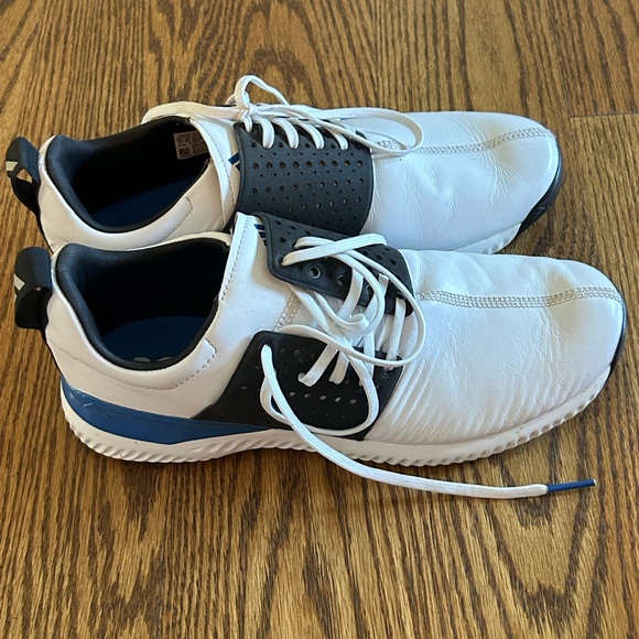 Men’s size 11, Adidas golf shoes - Picture 1 of 3